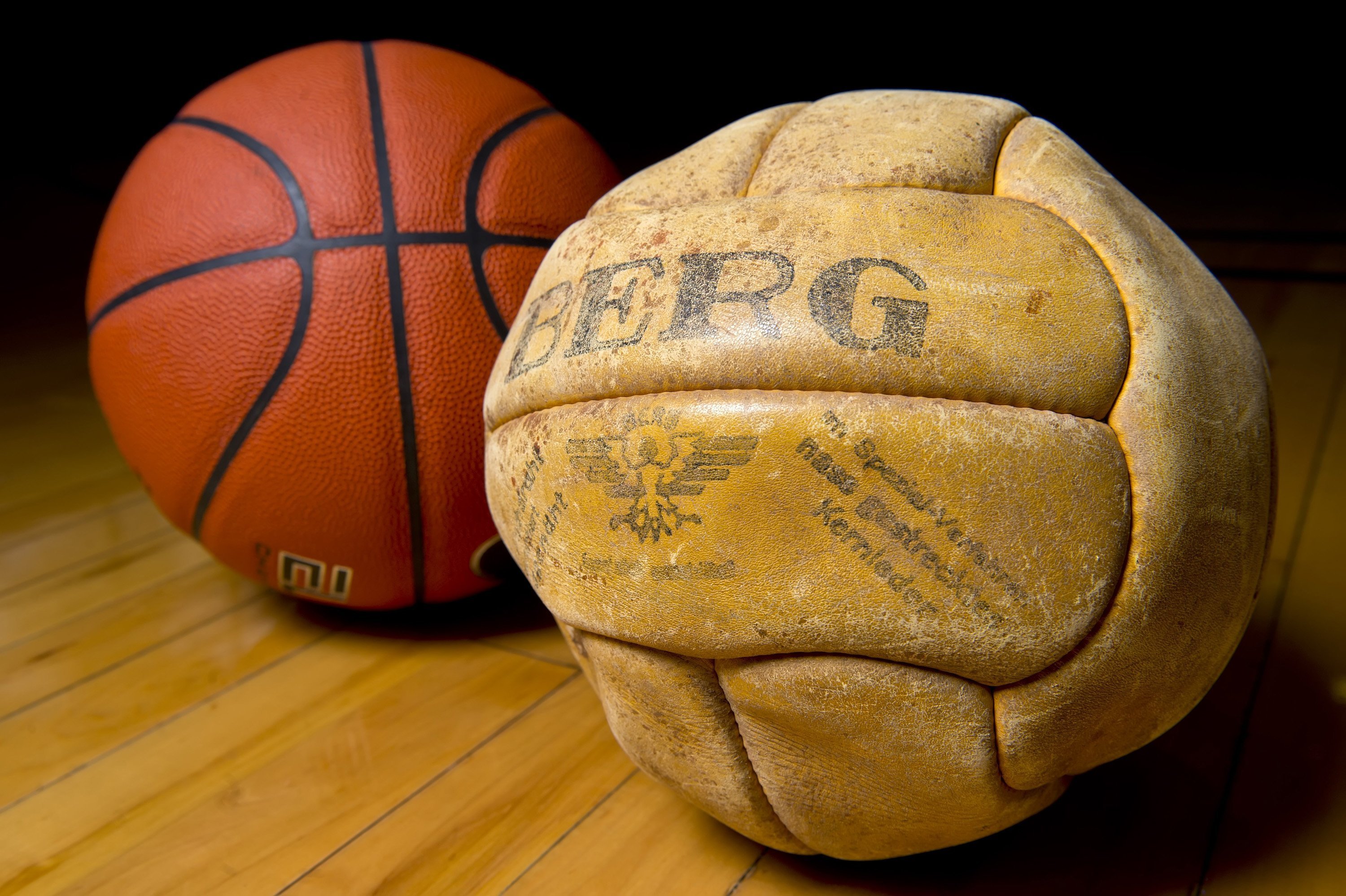 First Basketball Olympic Gold Medal Up for Auction NBC Los Angeles