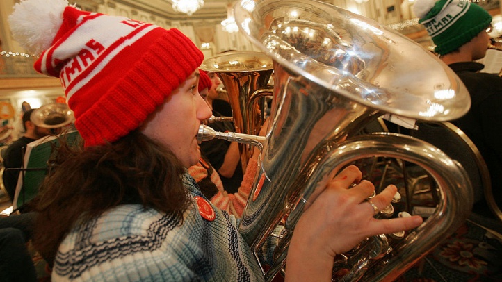 Photos Tuba Christmas 2022 Los Angeles Ca The Tuba-Iest Month Of The Year Is Here – Nbc Los Angeles