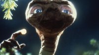 A magical sky show is set to sparkle after an ‘E.T. the Extra-Terrestrial' screening