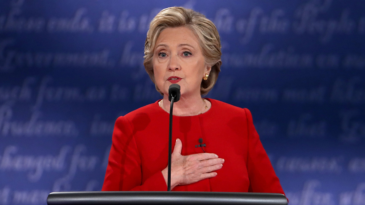 Hillary Clinton Returns to DNC Championing Women in Politics 1