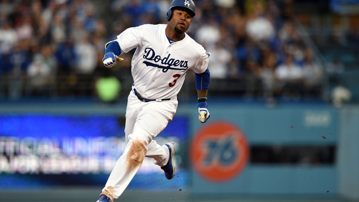 Local high school names baseball field after former MLB player Carl Crawford