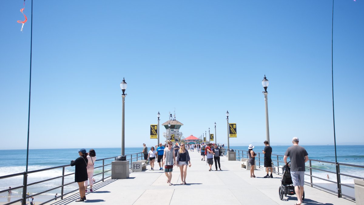 Man Dies Jumping From Huntington Beach Pier NBC Los Angeles