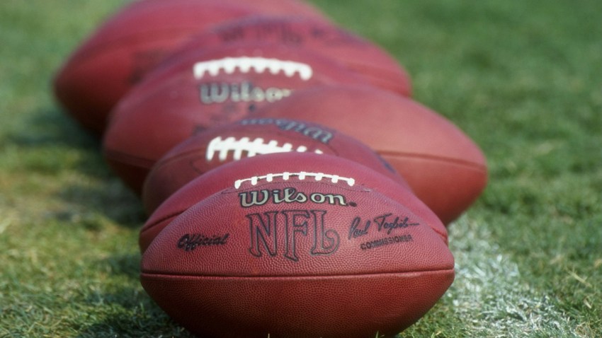 601074P RAVENS TRAINING CAMP