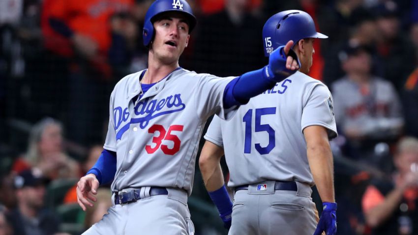 Cody Bellinger Scores World Series Game 4