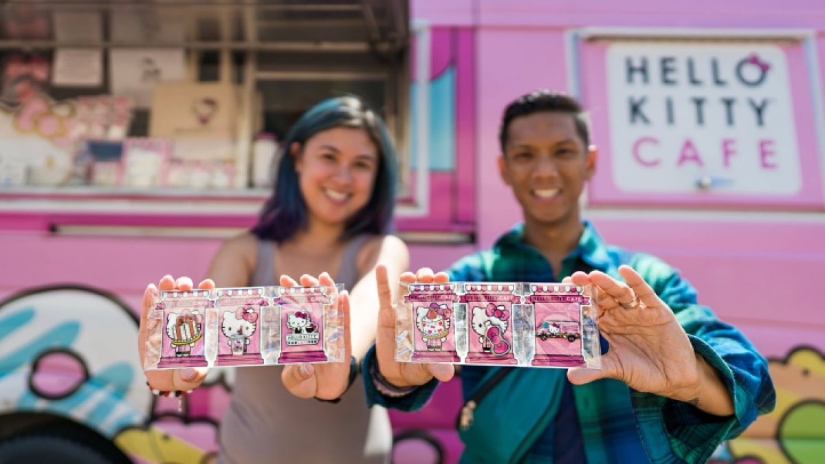 PHOTOS: Hello Kitty Cafe Truck's Menu Items and Collectibles – NBC