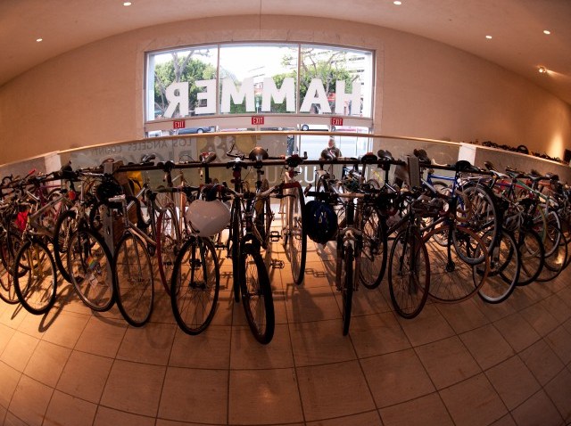 HammerMuseumBikeNight