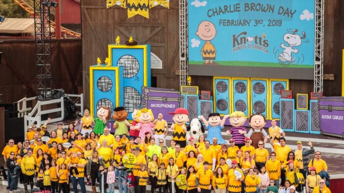 Peanuts Time For Halloween And The Love For Los Angeles Dodgers