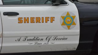 LA County Sheriff's patol car