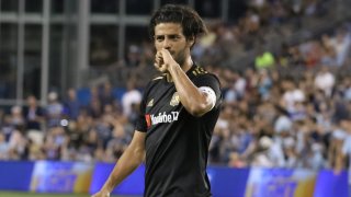 LAFC's Carlos Vela wins Week 31 AT&T Goal of the Week