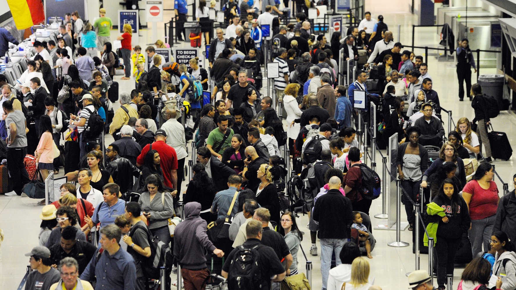 What are peak hours at LAX?