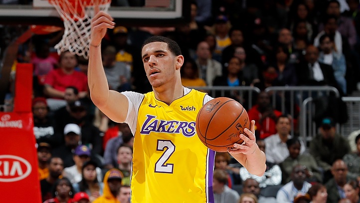 Lonzo Ball Lakers at Pistons