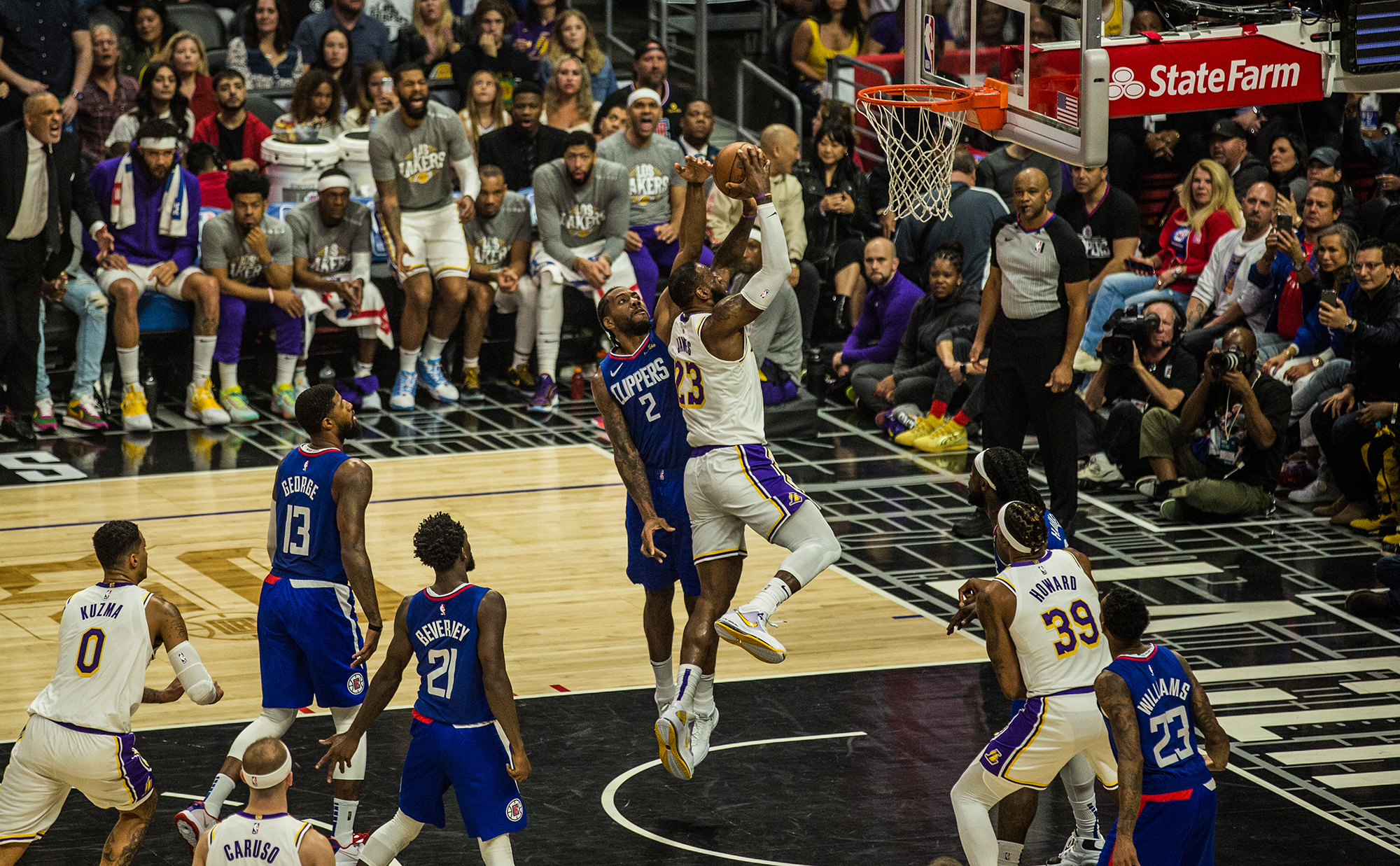 Lakers Vs Clippers Channel Directv The Clippers and Lakers tip off a