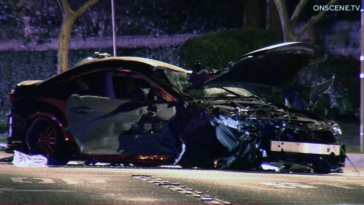 Lexus Driver Speeds Away From Officers and Crashes Into Utility Pole