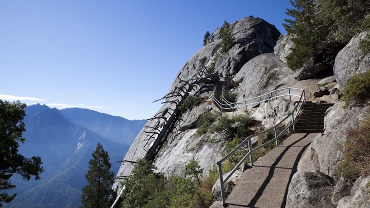 MoroRockTrail