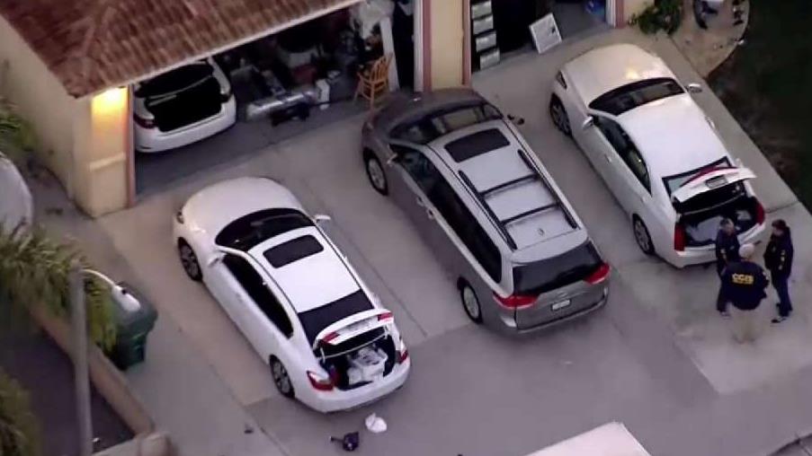 Murder Investigation Leads To FBI Raids – NBC Los Angeles