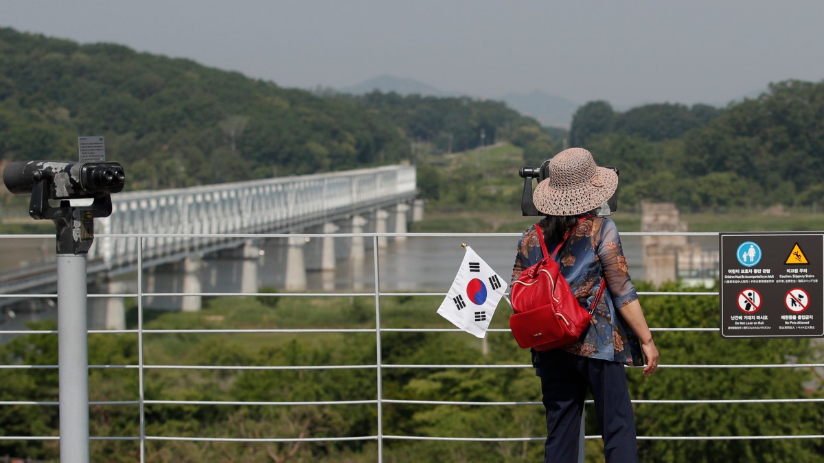 North Korea Cuts Off All Communication With South Korea 1