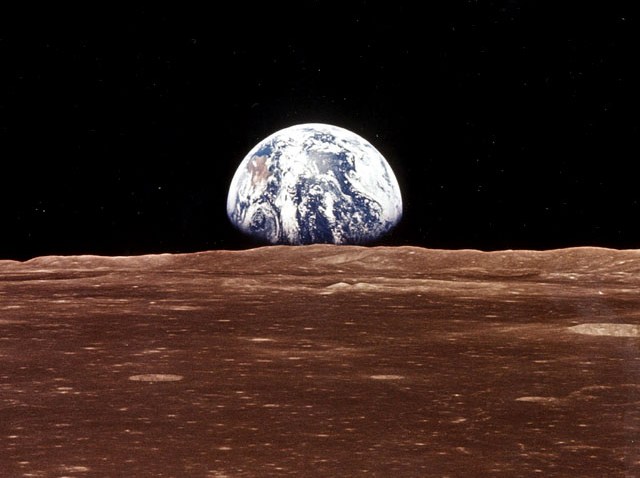 37671311moon_20010627_31552.jpg