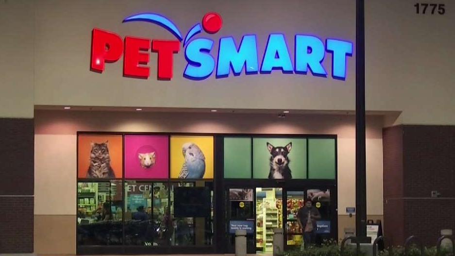 Pet Smart In Compton Nearly Cuts Off Dog S Tongue Nbc Los Angeles