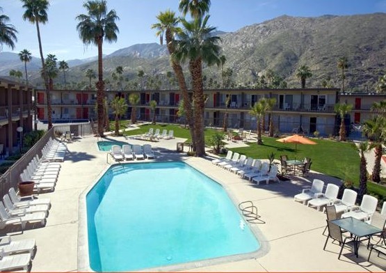 Poolpalmspringstravelodge