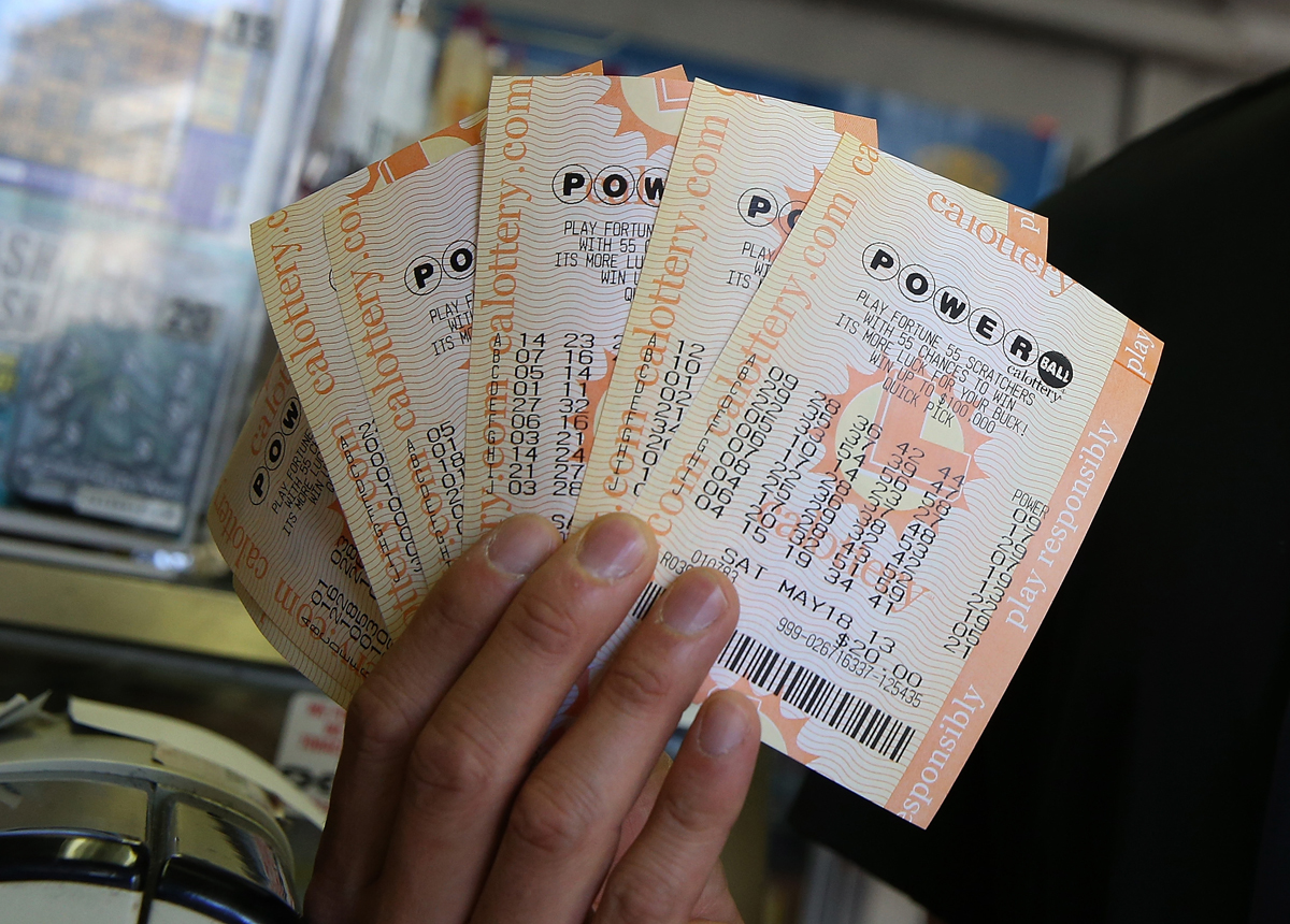 Two 5/5 Powerball Tickets Worth $1 Million Each Sold in California