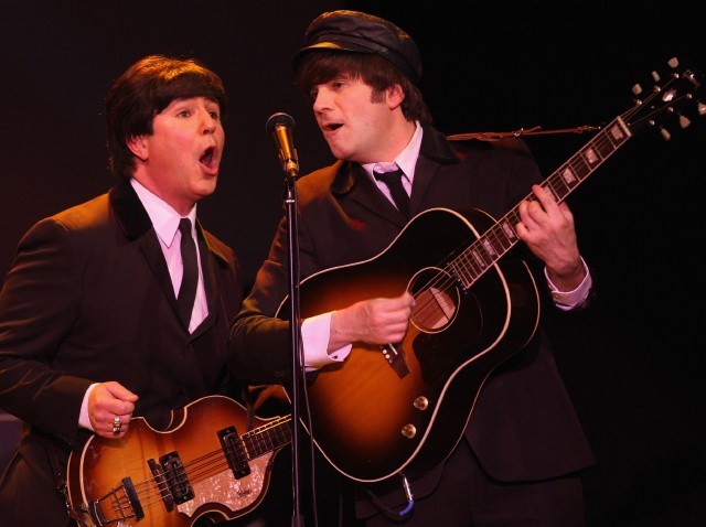 RAINBeatles_80696410