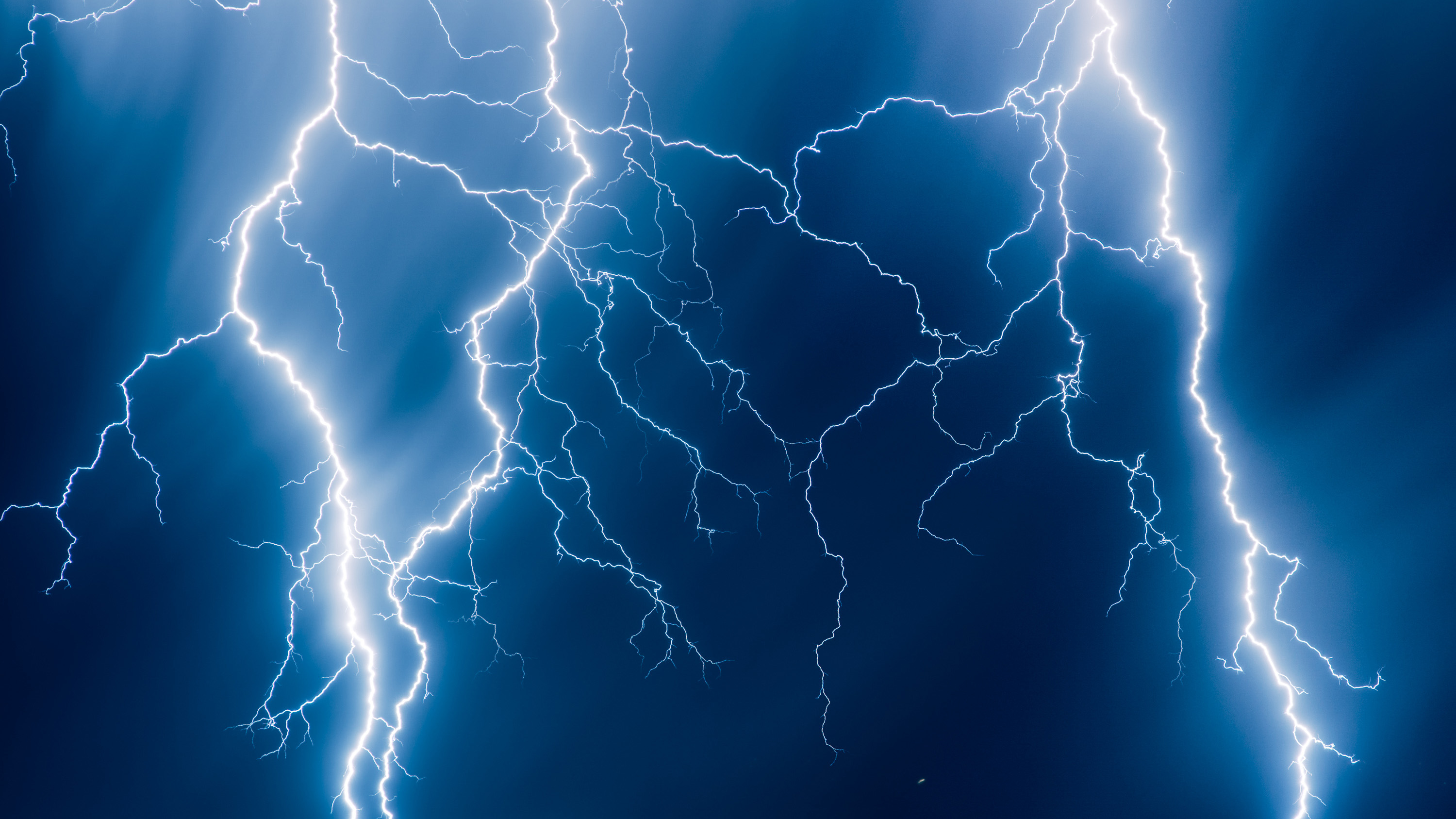 lightning bolt images