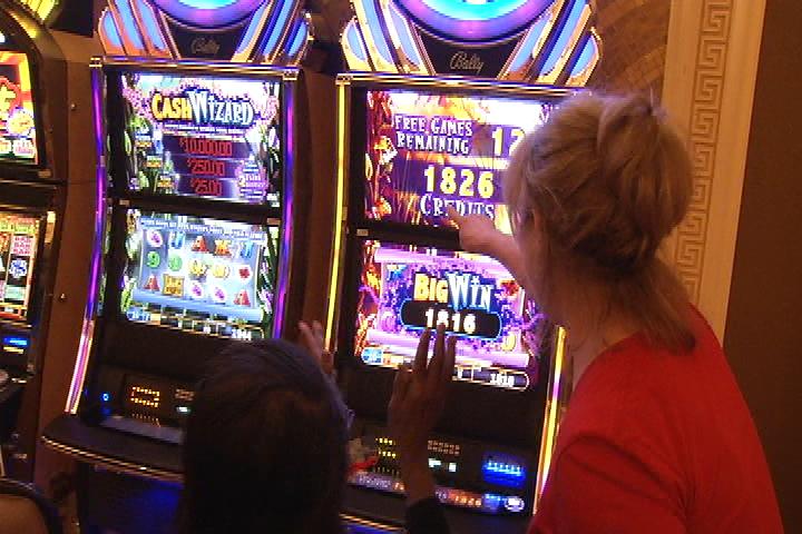 hollywood casino joliet slot machines pay themost