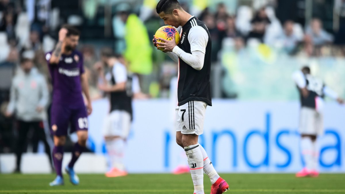 Five reasons Cristiano Ronaldo WILL stay at Juventus