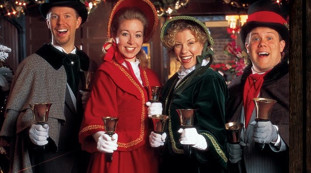 TOS_Carolers_14tam