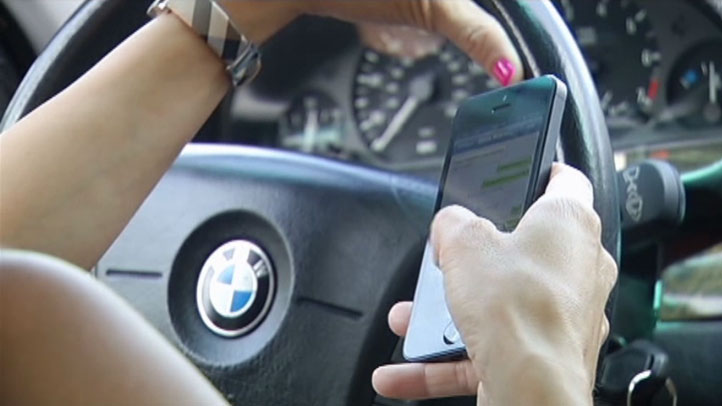Texting-and-Driving-082113