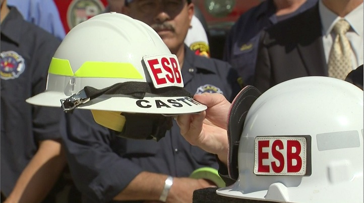 Los Angeles Fire Department Gets New Helmets for Fighting Brush Fires ...