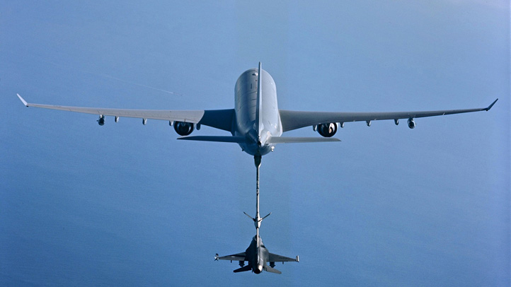 Air Tanker Fight