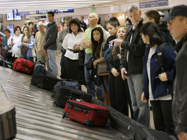 lax missing baggage