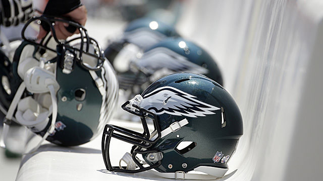 NFL Teams With Alternate Helmets and 