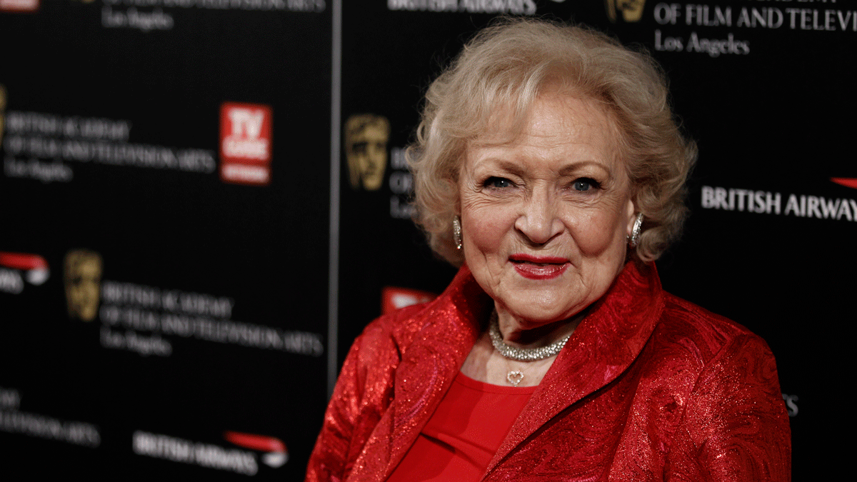 Beloved 'Golden Girl' Betty White Dies at Age 99 – NBC Los Angeles - Vimarsana News