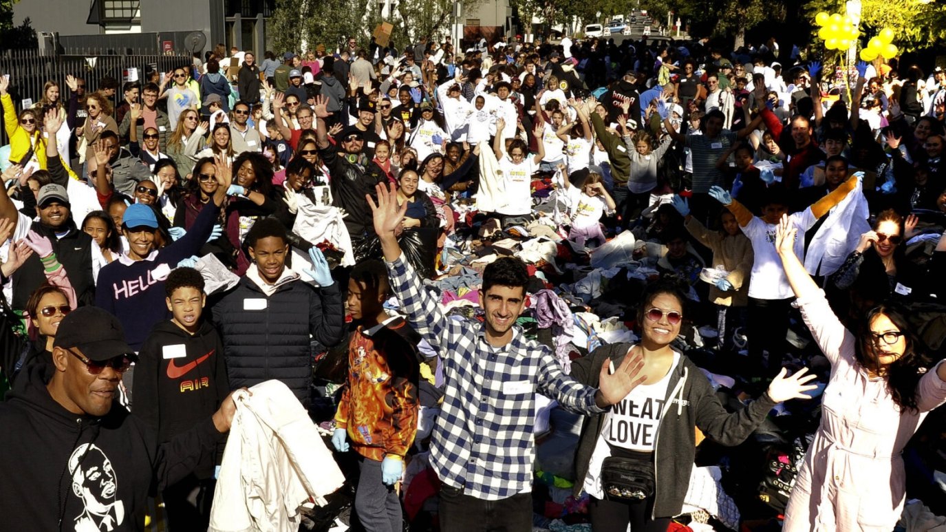 Happy martin luther king jr. day! Giving Back on Martin Luther King Jr. Day – NBC Los Angeles
