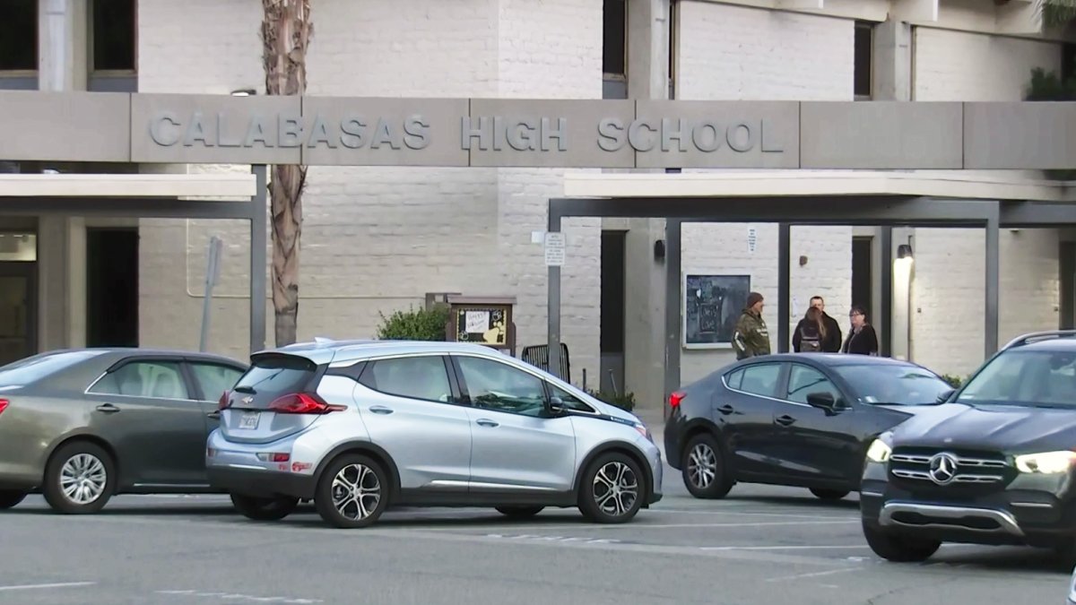 Boy, 17, Arrested in Tennessee for Posting Threat to Calabasas High