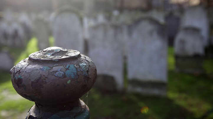 cemetery-generic722x406