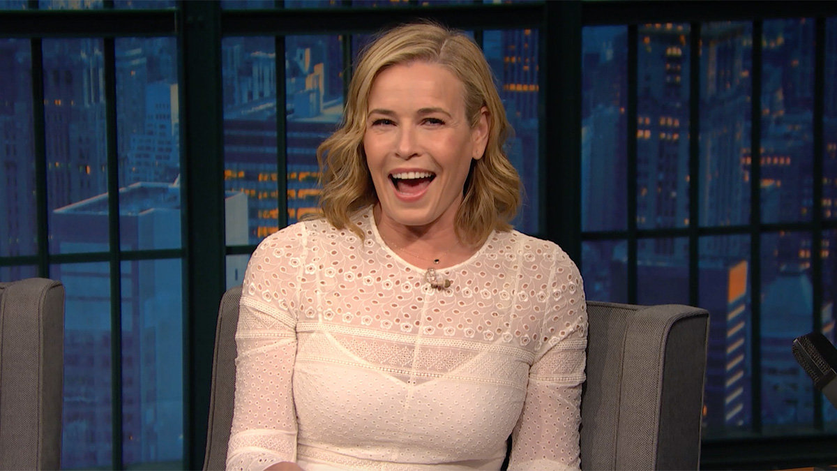 ‘late Night Chelsea Handler Gives Her Take On Trumps White House Nbc Los Angeles 