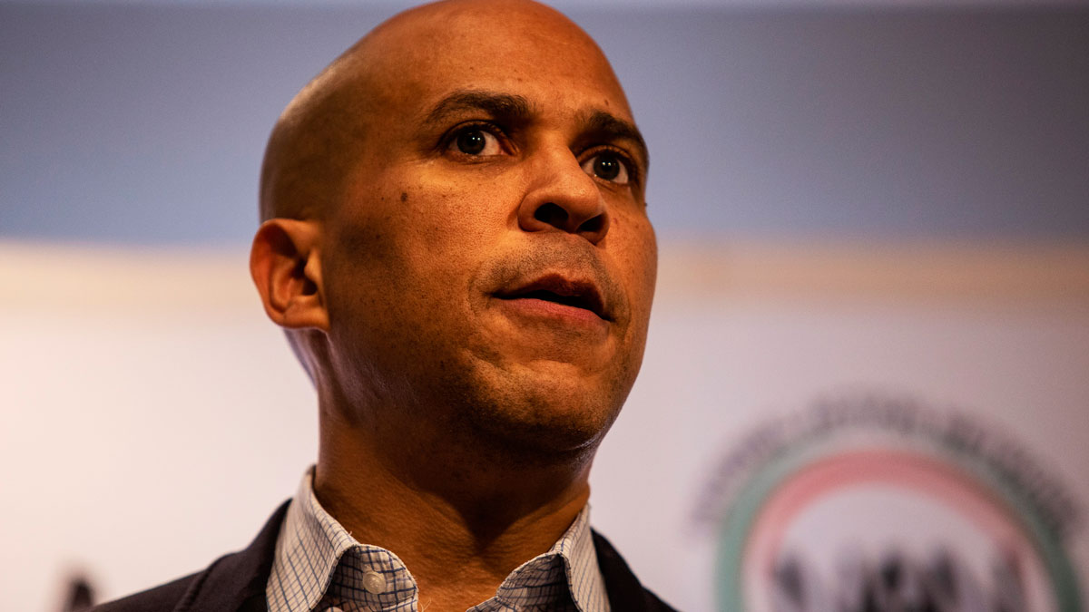 Booker: Impeachment Trial Could Be ‘Big Blow’ to My Campaign 1