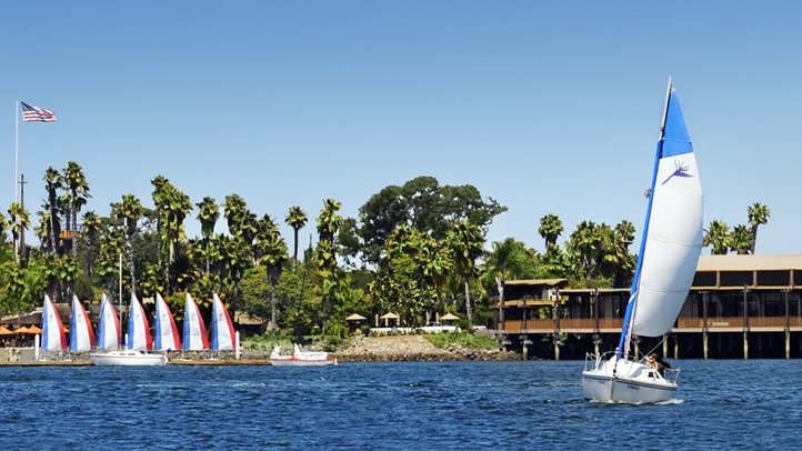 dockdinesandiego34