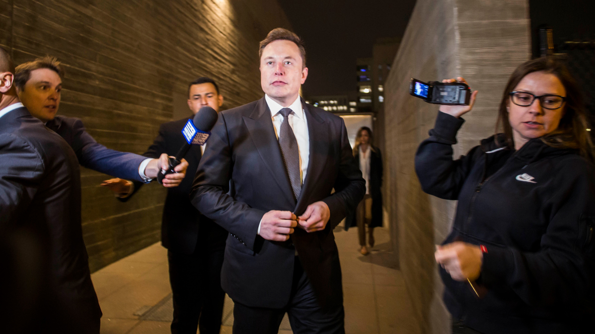Jury Says Elon Musk Did Not Defame British Cave Explorer In Tweet Nbc Los Angeles