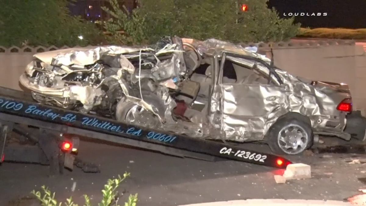 Man Killed, Passenger Injured in Car Crash – NBC Los Angeles