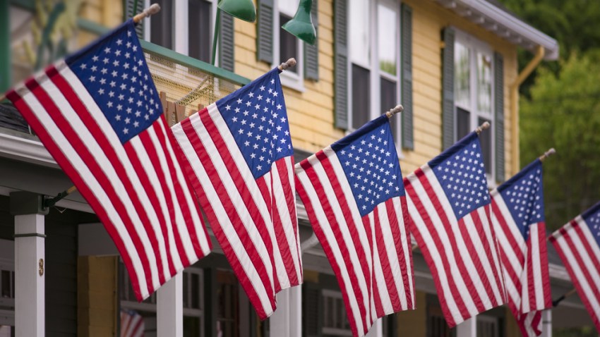 <b>Julian Community 4th of July Parade</b>