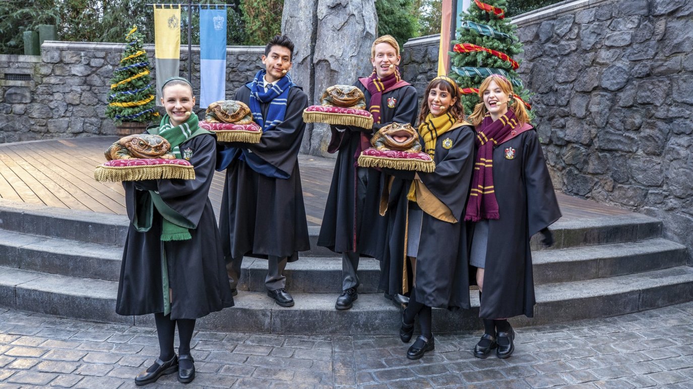 Universal’s Frog Choir Is Ribbeting – NBC Los Angeles