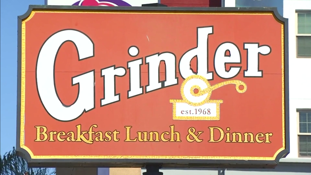 Https Www Nbclosangeles Com Entertainment Entertainment News Tonight Hailey Bieber Beer Bottle Trick Justin Bieber Marriage 2319764 Https Media Nbclosangeles Com 2019 09 Nbc Jim Haileyb 20200228 1200x675 1704300099954 Jpg Fit 1024