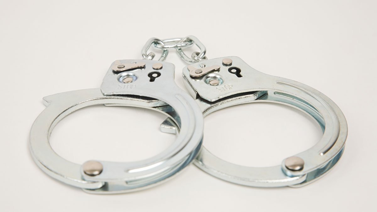 3 Men Arrested in Connection to Deadly LA Shootings - Vimarsana News