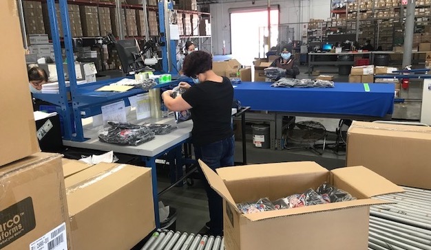 Https Www Nbclosangeles Com On Air Barco Uniforms Scrub