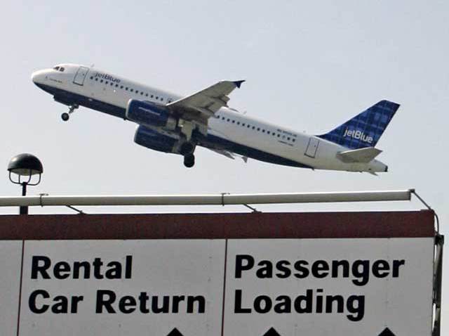 jetblue_takeoff_bobhope