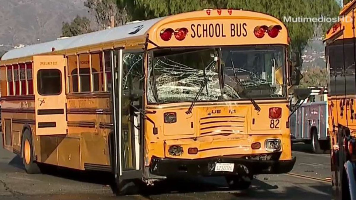 Lake Elsinore Crash Involving School Bus, Van Injures 5 NBC Los Angeles